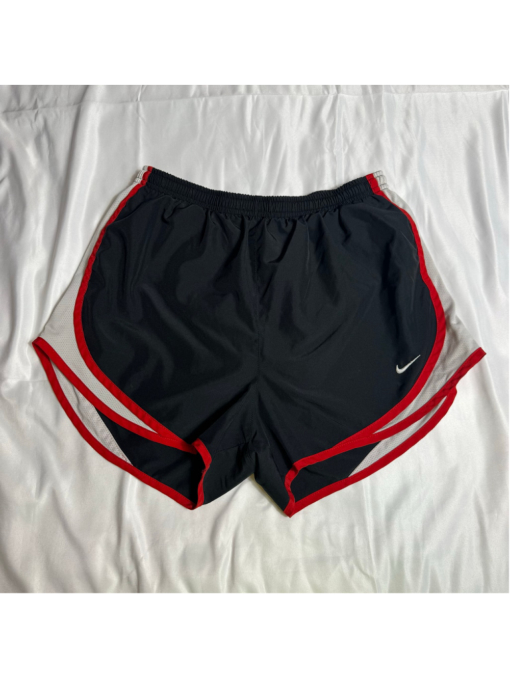 Women's Nike Dri-FIT Athletic Shorts Size M Black and Red